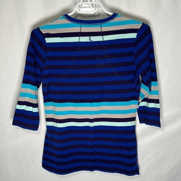 Beautiful Lole sweater - Picture 2 of 3